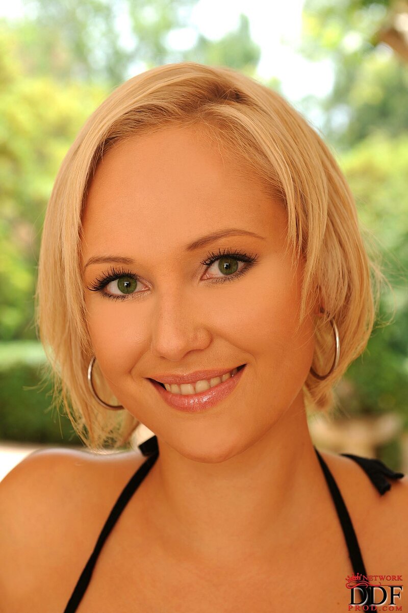 Маргарита, 24